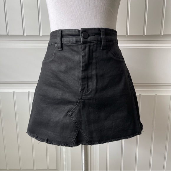 [Blank NYC] Coated Black Denim Mini Skirt - Picture 2 of 8